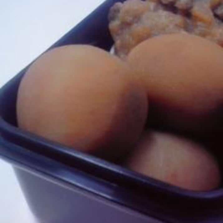 【お弁当】冷凍サトイモのめんつゆ煮